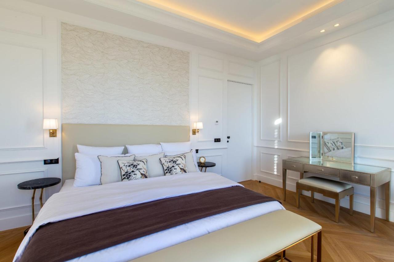 Quai Promenade Brand-New! In Front Of The Sea Next To The Old Town Apartment Nisa Exterior foto